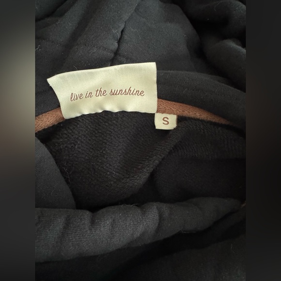 Wanakome Athena Black Hoodie - Picture 6 of 7